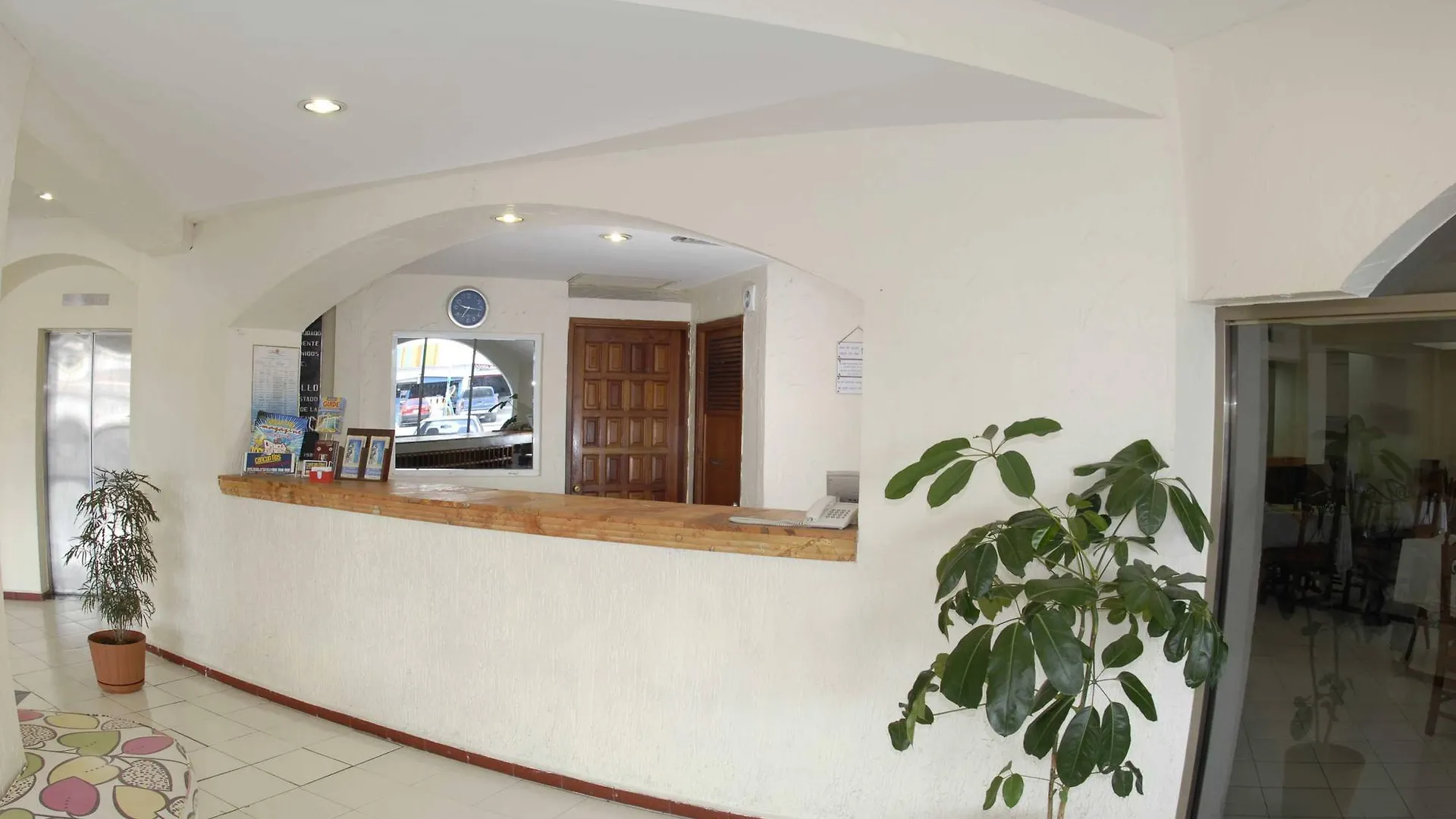 ***  Hotel Batab Cancun Mexico