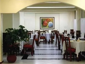 ***  Hotel Batab Cancun Mexico