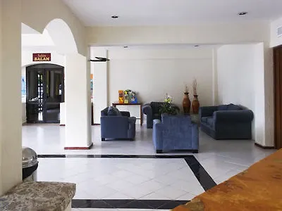 Hotel Batab Cancún 3*,  México